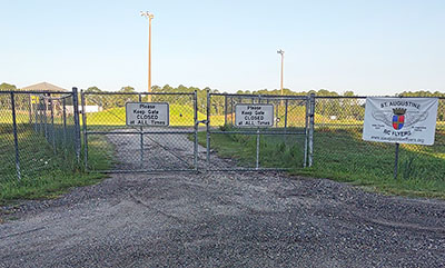 sarcf_gate_400.jpg